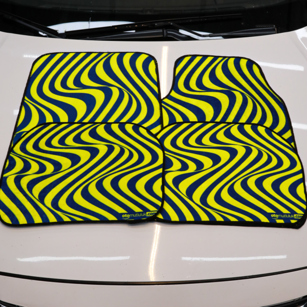 Sarı Lacivert Taraftarlı Dijital Baskılı Universal Her Araca Uyumlu Makinede Yıkanabilir Oto Paspas Halı Seti